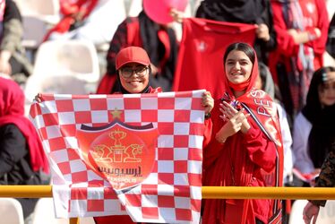 تماشاگران زن
