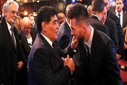لیونل مسی:روح مارادونا از آسمان مراقب ماست