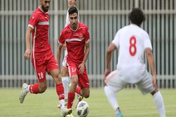 چرا احمدی در پرسپولیس نیمکت نشین است!