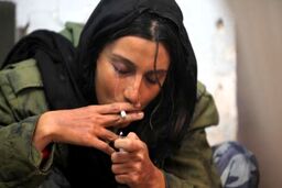 عکس‌های ناراحت کننده از بازیگران زن معتاد ایرانی از فریماه تا باران کوثری تا خاطره حاتمی