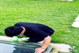 ببینید ترسناک‌ترین گورستان دنیا با قبرهای شیشه ای