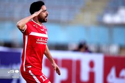گزارش تصویری پیروزی مهم پرسپولیس مقابل سپاهان