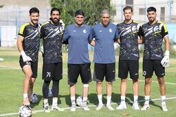 حضور گلر جدید در تمرین تیم فوتبال استقلال
