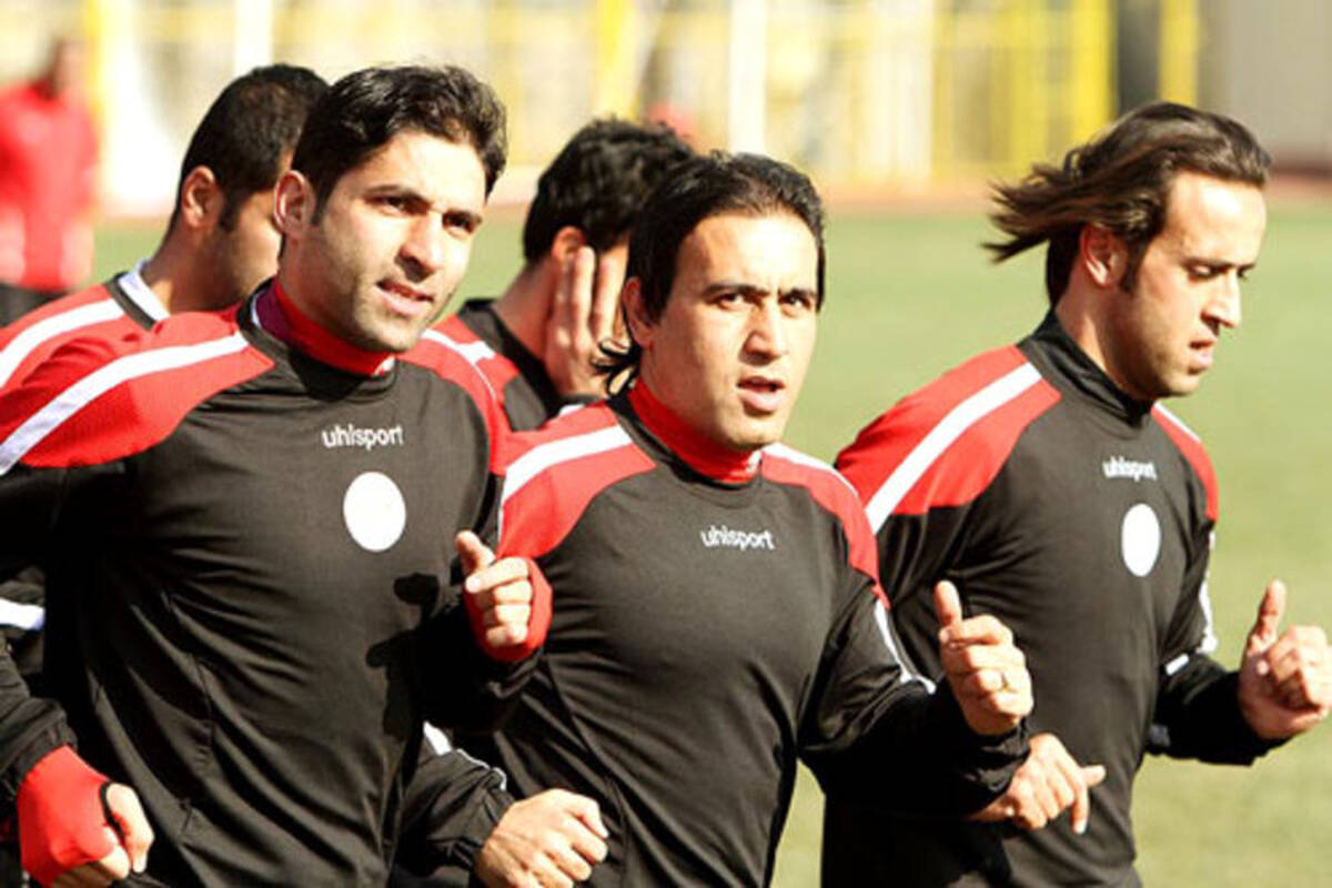 واکنش معنادار مهدوی‌کیا بعد از شکست علی کریمی در انتخابات 