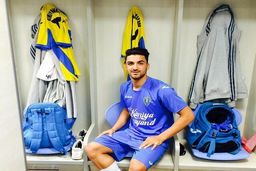 مدافع جوان استقلال فسخ کرد

