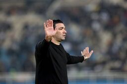 جواد نکونام ؛ محتاط و پر منتقد اما صدرنشین