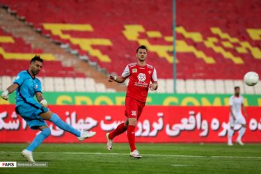 برد پرسپولیس مقابل شهرخودرو