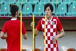 هافبک ژاپنی برای استقلال مقابل پرسپولیس بازی می کند
