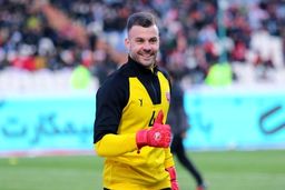 پاسخ رسمی دروازه‌بان پرسپولیس به پیشنهاد جنجالی استقلال