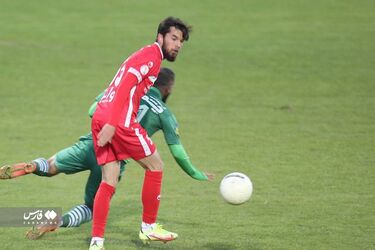  صعود پرسپولیس با غلبه بر ذوب آهن