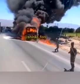 لحظه هولناک آتش گرفتن تا خاکستر شدن اتوبوس مسافربری