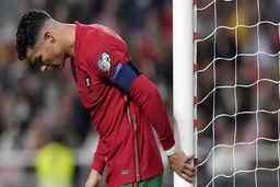 اعتراض رونالدو به سرمربی پرتغال