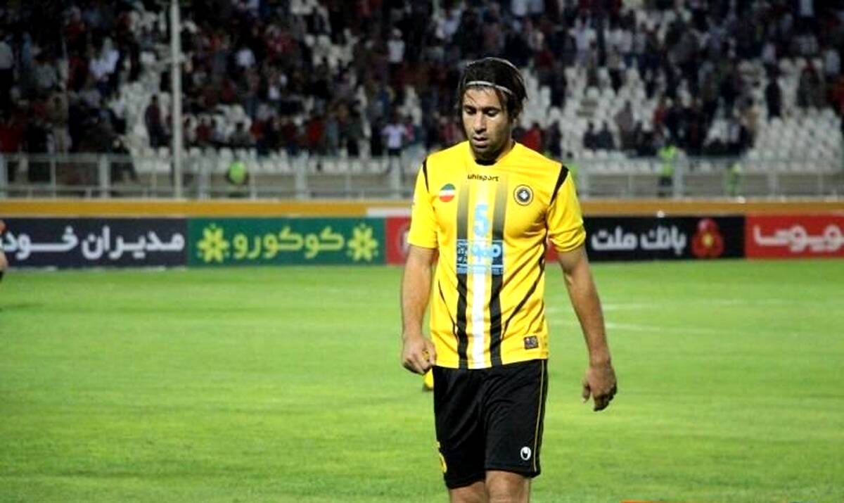 افشاگری جنجالی هادی عقیلی درباره بازی پرسپولیس و سپاهان
