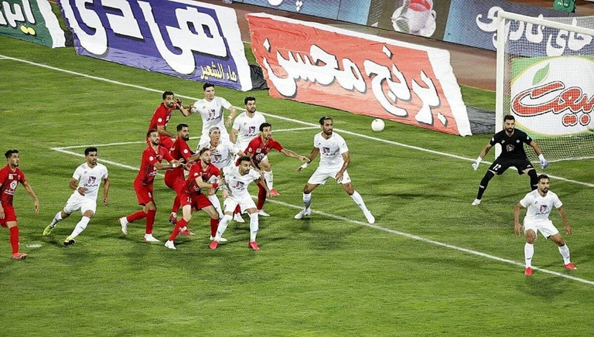 پرسپولیس عقب‌نشینی نمی‌کند / ذوب‌آهن تست بدهد، بازی لغو نشود!
