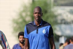طلسم شکنی شیخِ آبی با تکرار گلزنی به تراکتور

