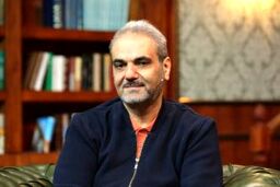 شکایت استقلال از مجری و گزارشگر مشهور جواد خیابانی