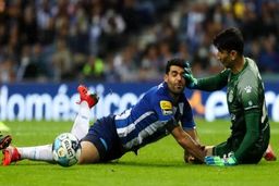 راز تعویض طارمی در دقیقه 70