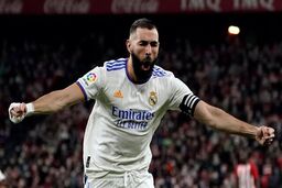 بنزما دل هوادارانش را به دست آورد