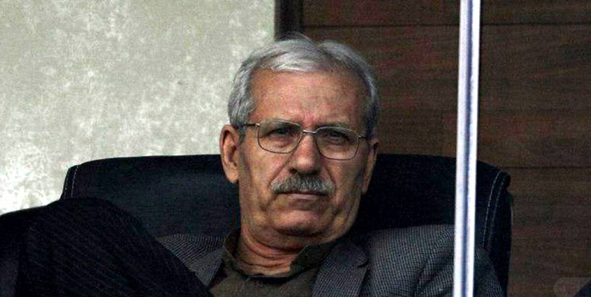 نصیرزاده: قرارداد کاوه رضایی متن عجیبی دارد