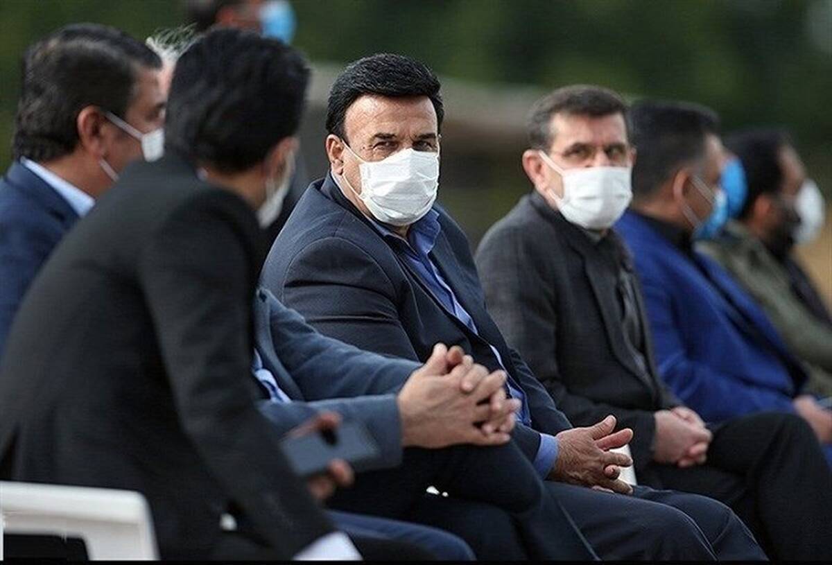 افشاگری مظلومی: بازیکنان استقلال چک منصور پورحیدری را برگشت زدند!

