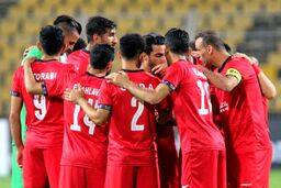برد پرسپولیس مقابل سپاهان و استقلال نیمی از راه قهرمانی است