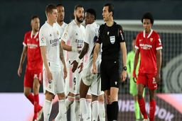 فیلم: رسوایی بزرگ؛حمله مادریدی ها به داوری لالیگا