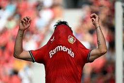 ببینید بدشانسی های سردار آزمون مقابل آگسبورگ