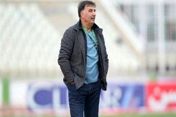 تمرین شاهینی‌ها بدون سرمربی ادامه دارد/ میشو هم‌چنان غایب؟

