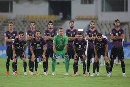 اتفاق عجیب در کاروان سرخ ها/ یک تماس تلفنی بازیکن پرسپولیس را منقلب کرد
