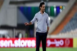 مجیدی چشم انتظار پزشک تیم شد