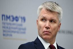 وزیر ورزش روسیه برکنار شد

