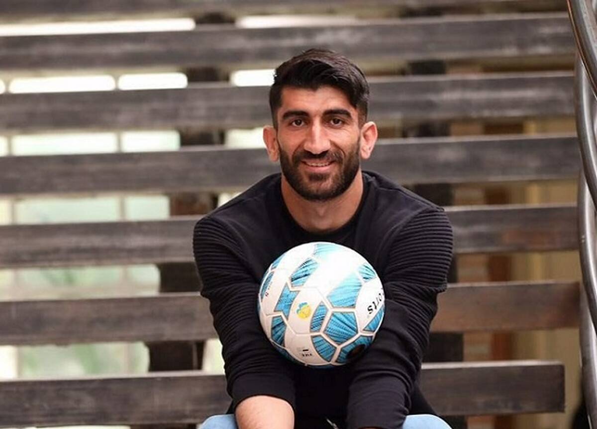 استوری جالب گلر پرسپولیس/ بیرانوند: از اینجا خرم آباد را می‌بینم!
