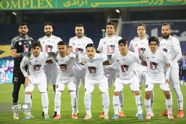 استقلال ذوب آهن