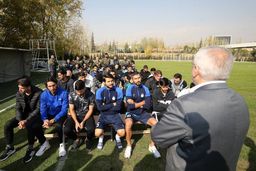 در دیدار مدیرعامل استقلال و بازیکنان چه گذشت؟
