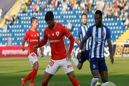 پرتغالی ها|استقلال فرصت طلبی کرد