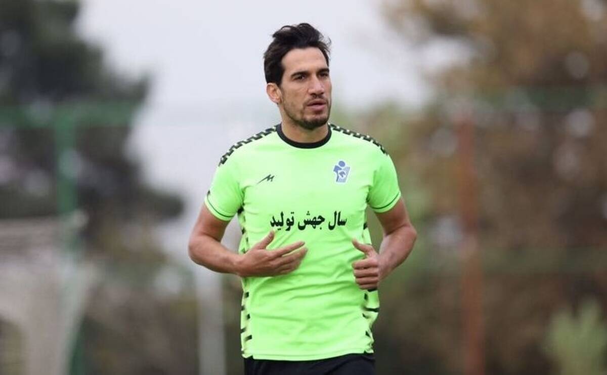 اعتراض دو + دو بازیکن به باز شدن پنجره پرسپولیس