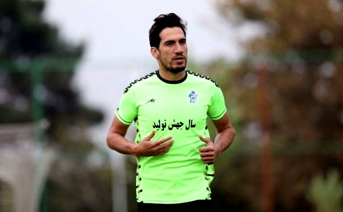 اعتراض دو + دو بازیکن به باز شدن پنجره پرسپولیس