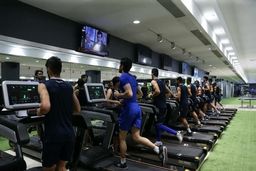 عمران‌زاده به کادر فنی استقلال اضافه شد

