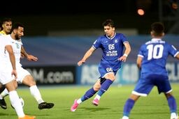 استقلال-الهلال؛ کاش از دیوار سفارت بالا نمی‌رفتند
