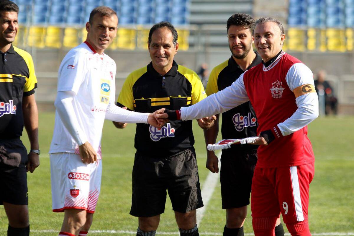 درخشان:پرسپولیس بازیهایش را ببرد؛استقلال امتیاز از دست می دهد