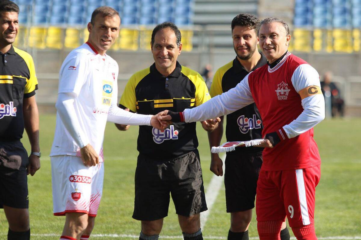 درخشان:پرسپولیس بازیهایش را ببرد؛استقلال امتیاز از دست می دهد