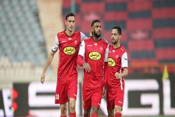 بازگشت پرسپولیس به صدر مقابل مس سختکوش