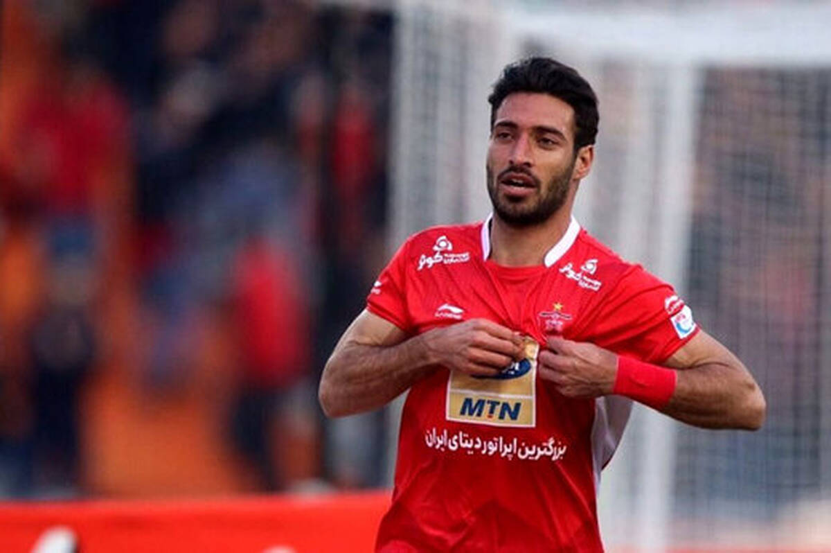 شجاع خلیل زاده در پرسپولیس ماندنی شد

