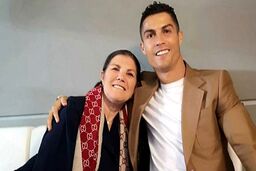 مادر رونالدو سکته مغزی کرد + جزئیات

