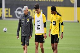 فاوره: دورتموند بازیکن جوان و با استعداد زیاد دارد