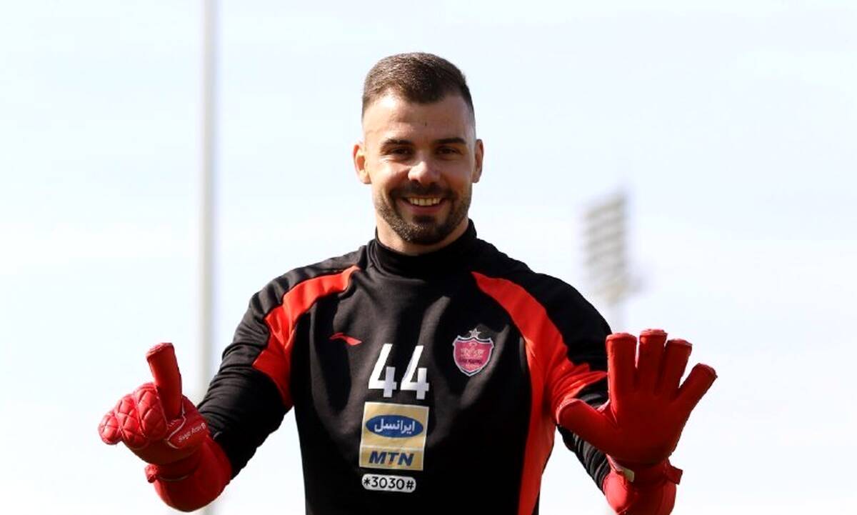 مبلغ قرارداد دروازه‌بان پرسپولیس چقدر بود؟

