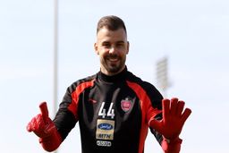 مبلغ قرارداد دروازه‌بان پرسپولیس چقدر بود؟

