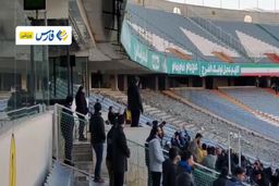 فیلم شادی ساپینتو پس از گل از روی سکوها 