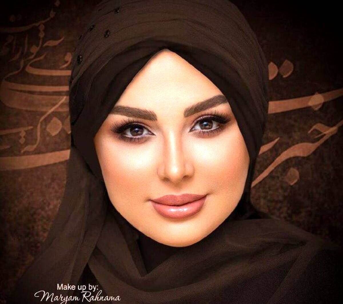 عکس ناراحت کننده از چهره شکسته نیوشا ضیغمی بعد از مرگ پدر | راز بیماری نیوشا فاش شد