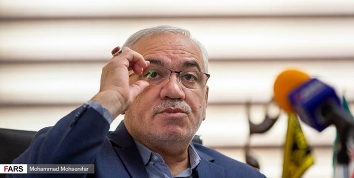 فتح‌الله‌زاده:عزیزی خادم با کوتوله ها جلو رفت و عزل شد